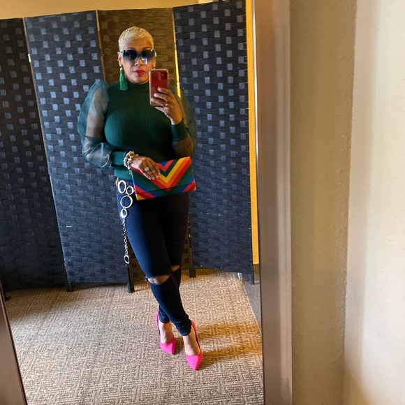 Sweater - Picture 2 of 2